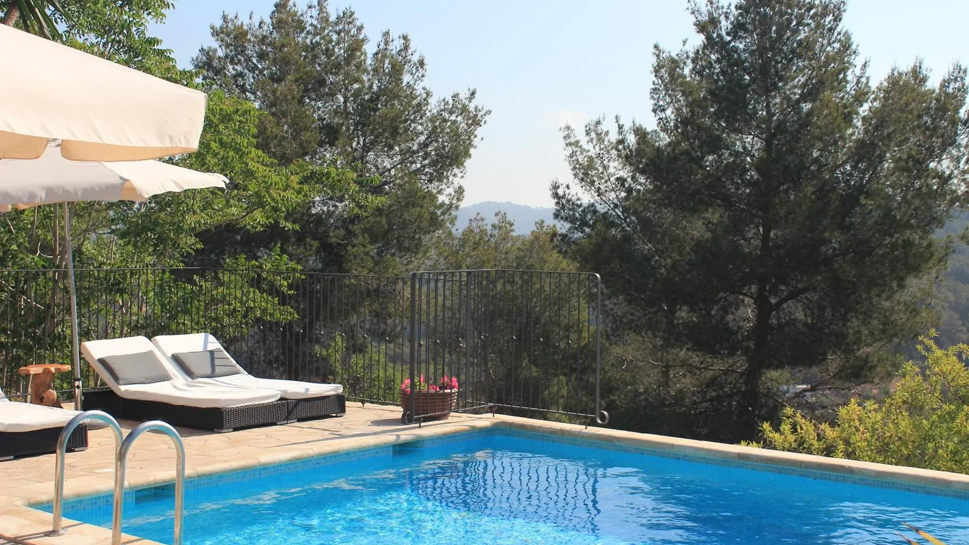 Agroturismo Can Pardal Guest House Sant Miquel De Balansat Farm stay